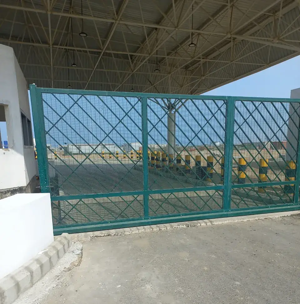 Mesh sliding gate at the security checkpoint
